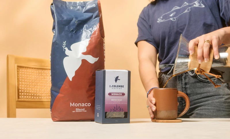 La Colombe قهوة لا كولومب موناكو متوسطة التحميص حبوب كاملة - نكهات الشوكولاتة بالحليب، كعكة غراهام، الكرز الأسود، 12 أونصة (عبوة من 1) - Image 5