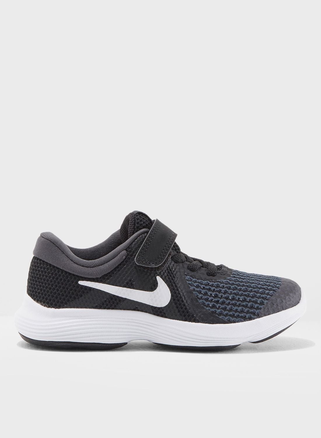 revolution 4 nike junior