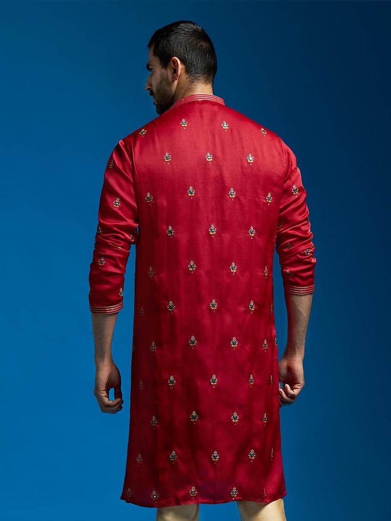 VASTRAMAY Men's Maroon Silk Blend Kurta | Silk Blend Embroidered KurtaFor Men. (VASMK498MA_36) - Image 5