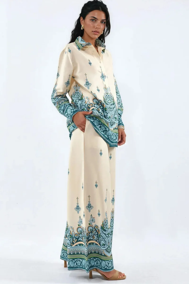 جينيفر Paisley Shirt And Wide-Leg Trousers Set