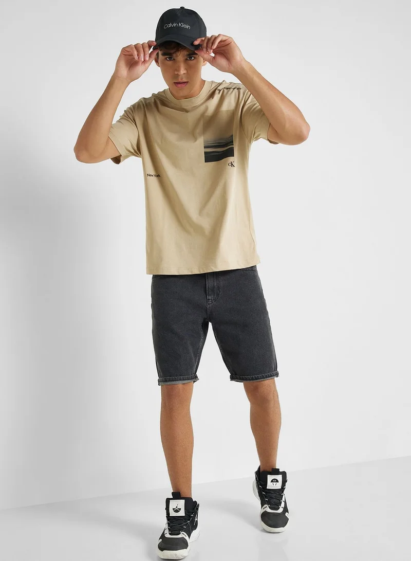 Calvin Klein Jeans Graphic Crew Neck T-Shirt