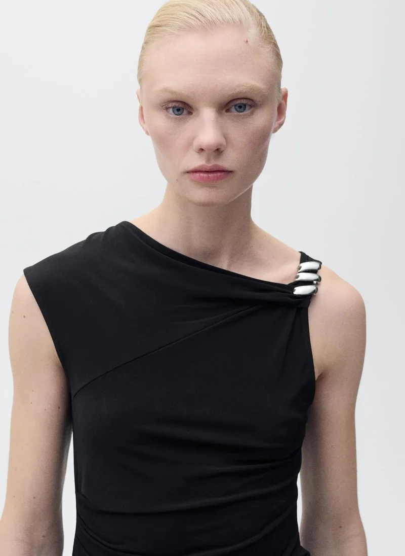 مانجو Asymmetrical Metallic Applique Top