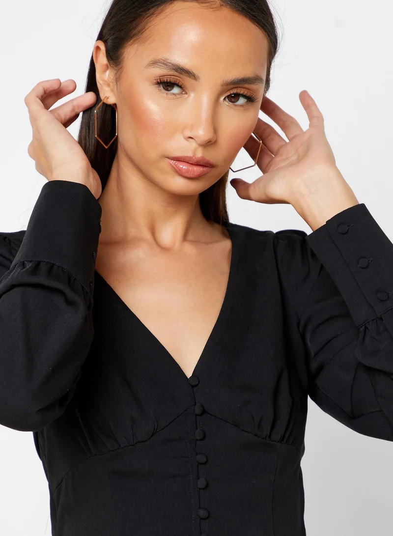 FOREVER 21 Button Down Cuffed Top