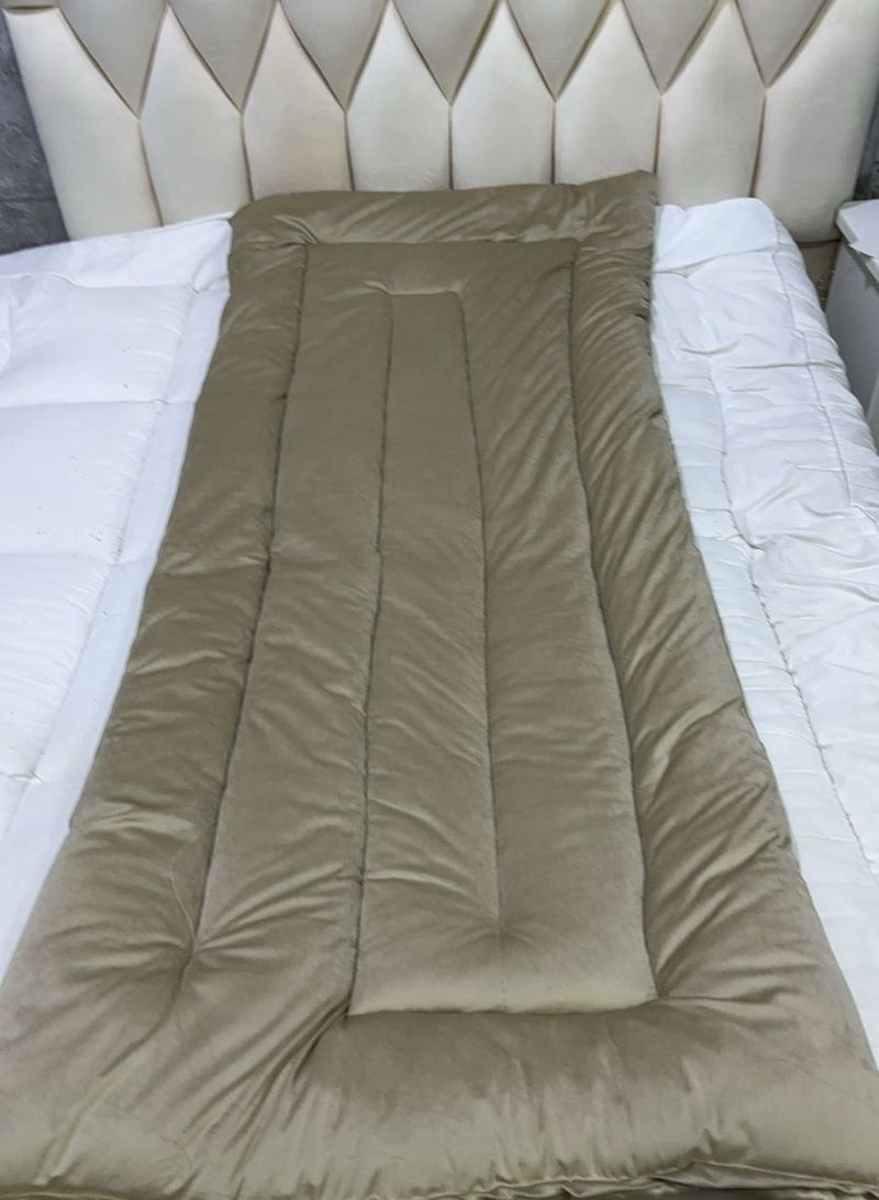 Velvet sleeping blanket for camps and rest houses, soft to the touch, made of high-quality materials, blanket for one person, size 180*90*8 cm - Image 2