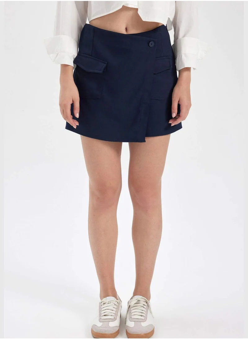 DeFacto Woman Woven Short