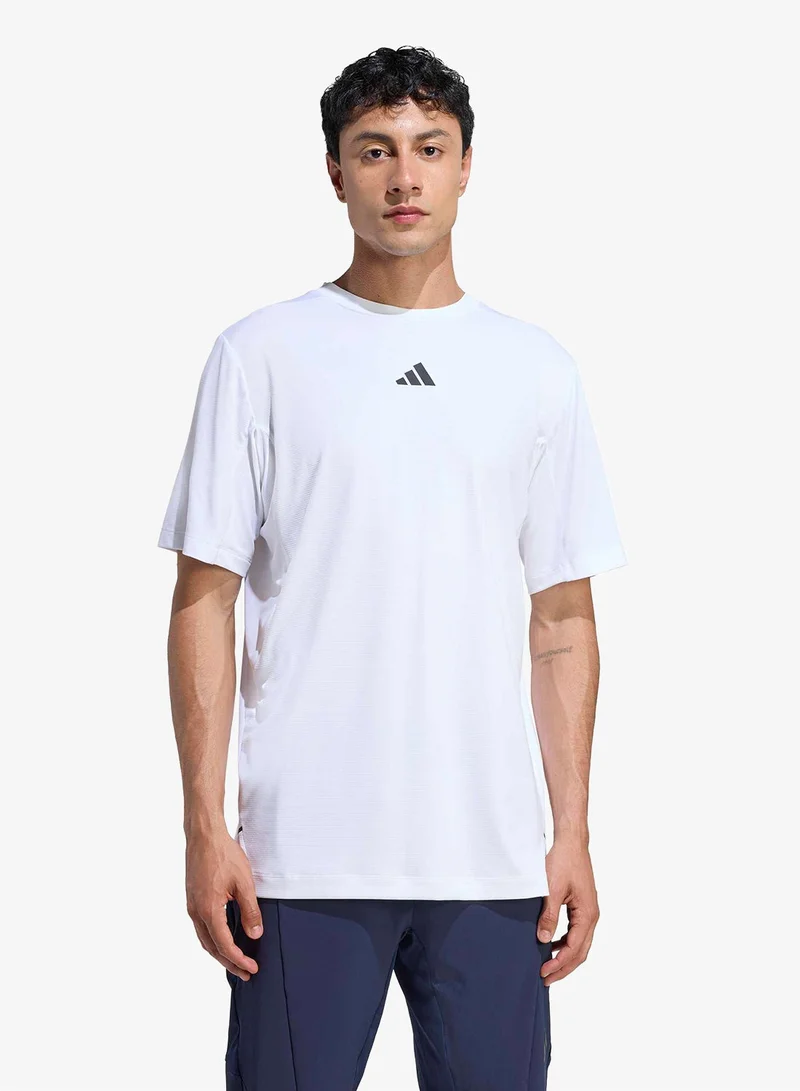 اديداس تيشيرت باور بثلاث خطوط