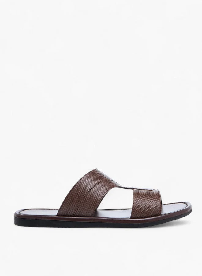 Textured Slip-On Arabic Sandals