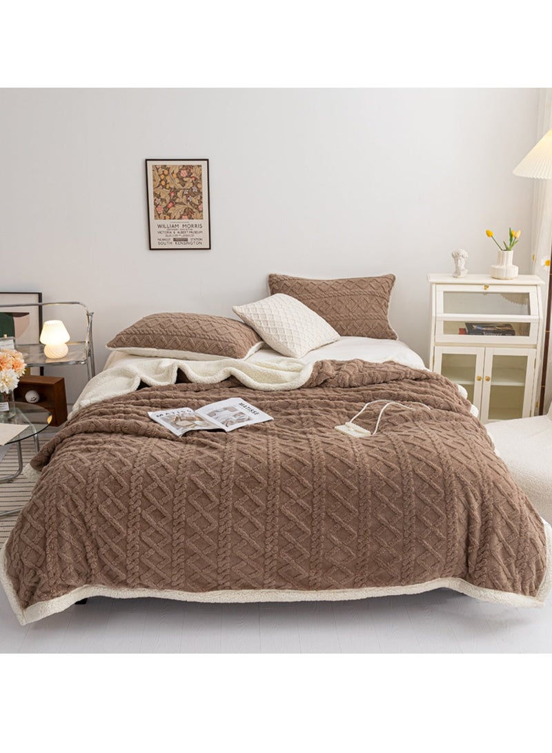 Sharpdo Heavy winter blanket，Thickened Heat-Retaining Winter Lambswool-Coral Flannel Blanket — Super Plush & Cozy Sofa Throw, Size 180×200cm - Image 4