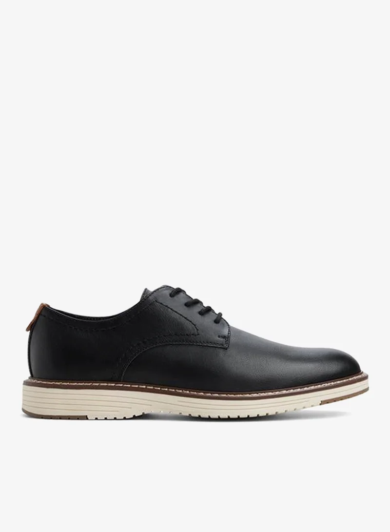 كول ات سبرنج Flexwell Men's Black Casual Shoes