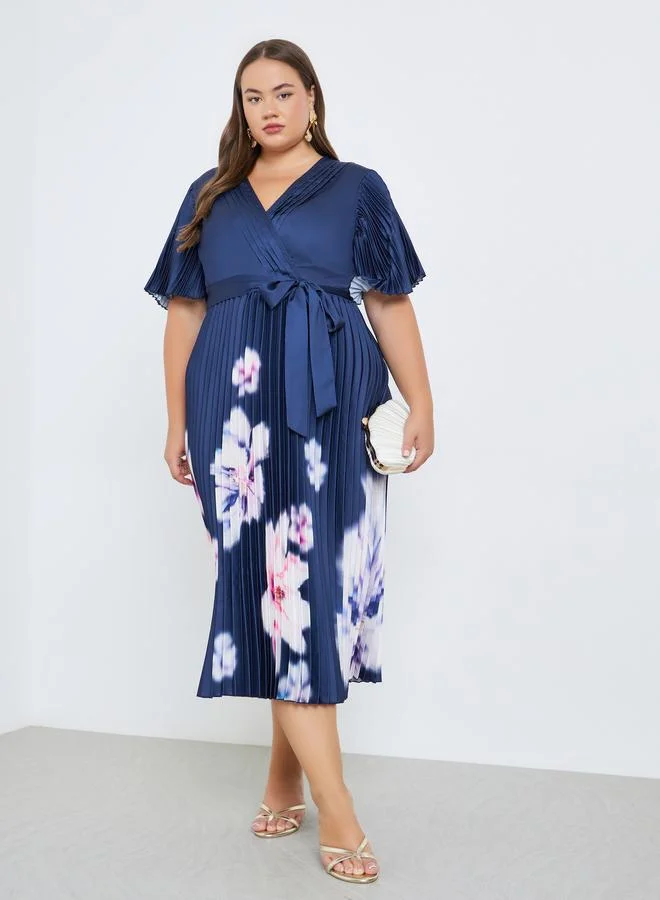Plus Size Floral Pleated Wrap Midi Dress