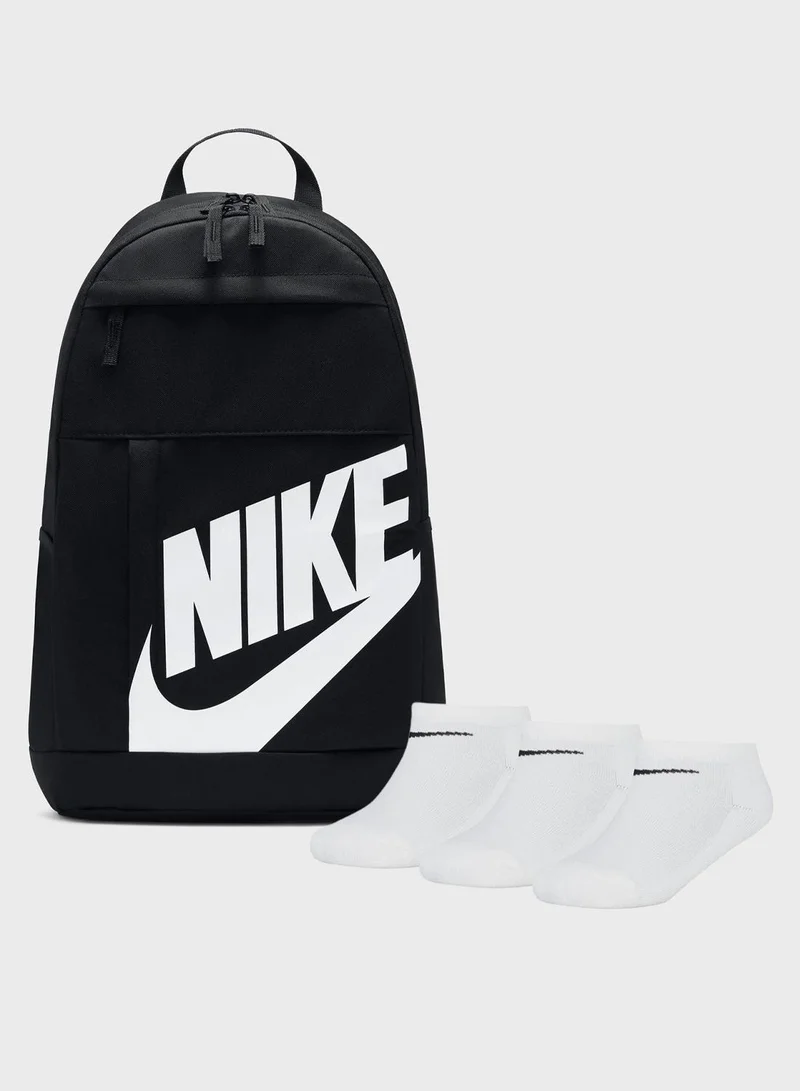 نايكي elemental backpack with water socks