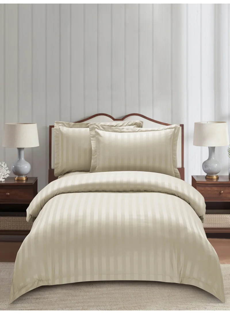 دوناتيلا Striped Duvet Cover Set Single Size 170x230 cm - 4-Pcs Bed Set, Microfiber Fabric - 1 Duvet Cover, 1 Fitted Sheet, 2 Pillow Sham, (Filler Not Included)