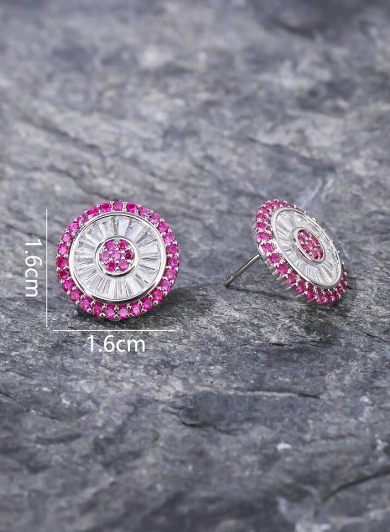 إيكوال حلق أذن نسائي صغير جداً بتصميم أنيق وعالي الجودة مرصع بالزركون - Image 3