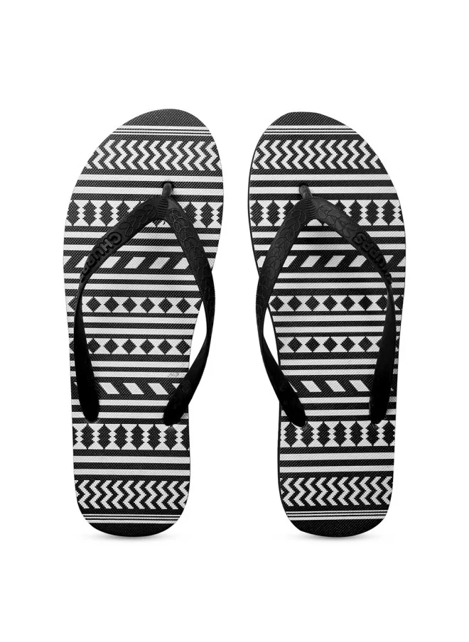 تشيبس Black And White Printed Flip Flops For Men