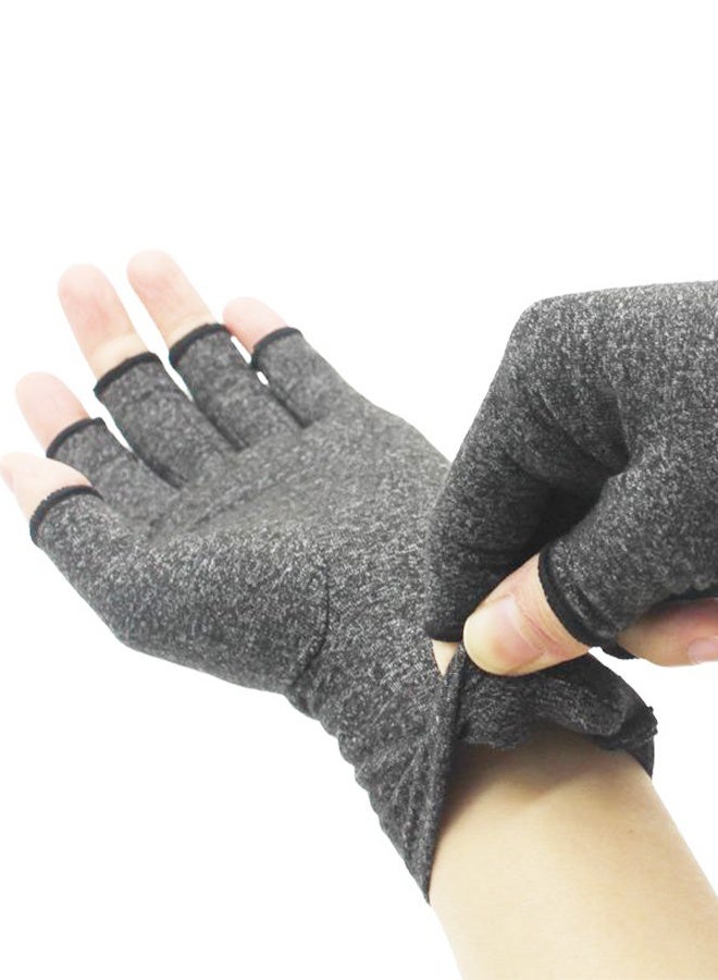 Half-finger pressure gloves with knuckle protection - Image 3