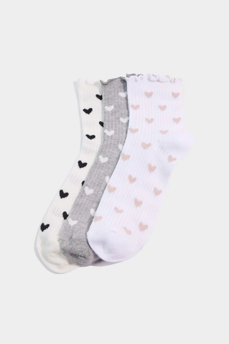 Woman 3 piece Short Socks