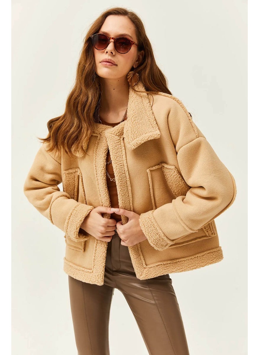 Tena Women's Beige Stand Collar Furry Sleeve and Pocket Fold Coat  - Image 4