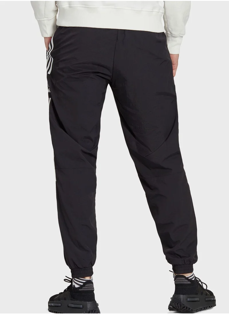 adidas Originals Adicolor Classics Lock-Up Trefoil Sweatpants