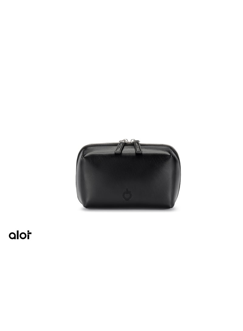 ALot handbag – elegant and durable, with multiple pockets for daily use. Made of premium leather, with a 1-liter capacity, and equipped with a side hand strap for easy carrying. - Image 1