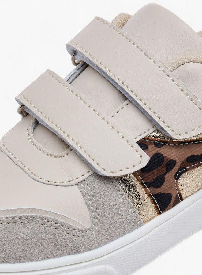 Flora Bella By Shoexpress Panelled Sneakers with Hook and Loop Closure - Image 4