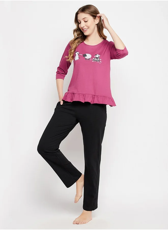 Clovia Clovia Graphic Print Top in Mauve & Chic Basic Pyjama in Black - 100% Cotton