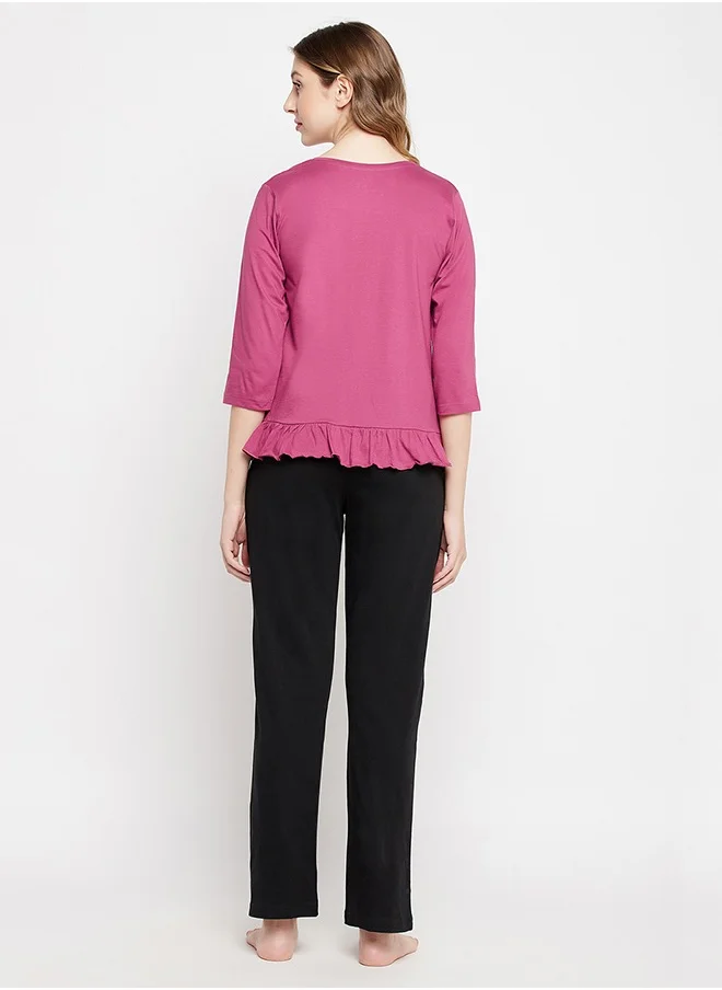 Clovia Clovia Graphic Print Top in Mauve & Chic Basic Pyjama in Black - 100% Cotton