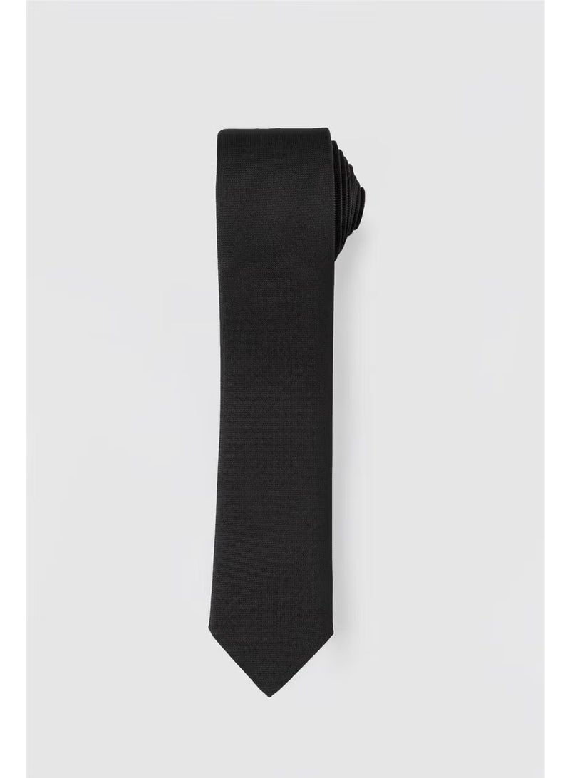 Tudors Plain Men's Tie with Pocket Handkerchief - Image 1