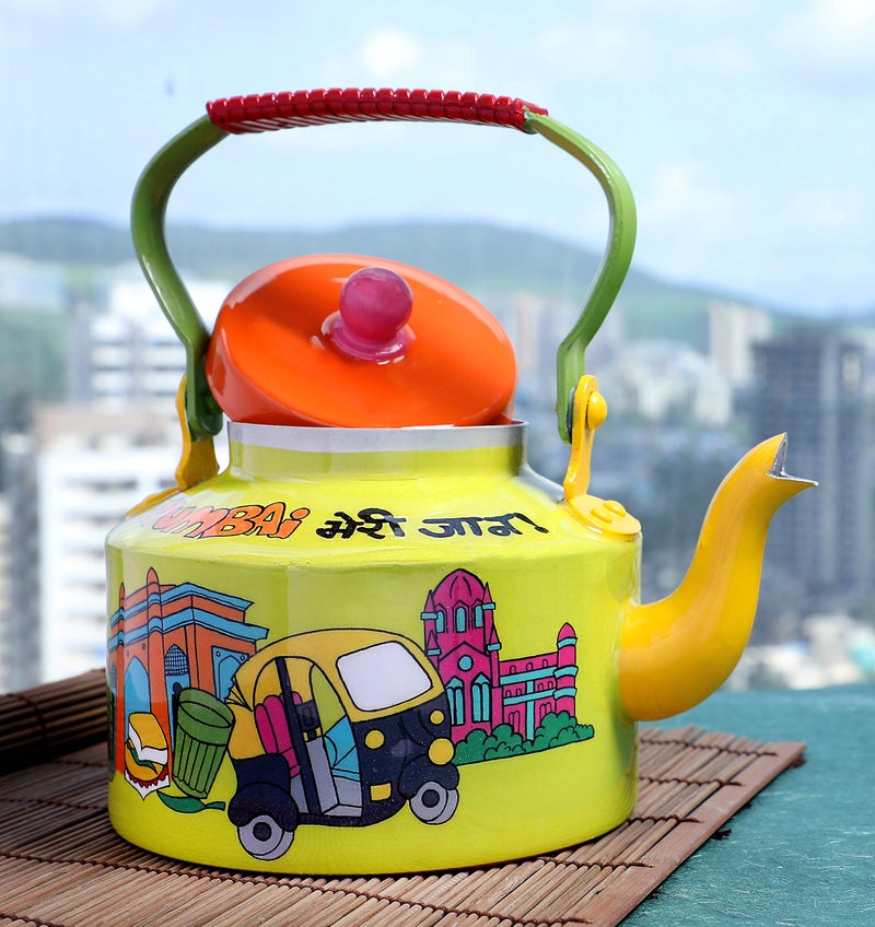 A Krazy Mug Hand Painted Colourful Decorative Traditional Mumbai Meri Jaan Theme Design Desi Tea Chai Aluminium Kettle (1.25 L, Yellow) - Image 4