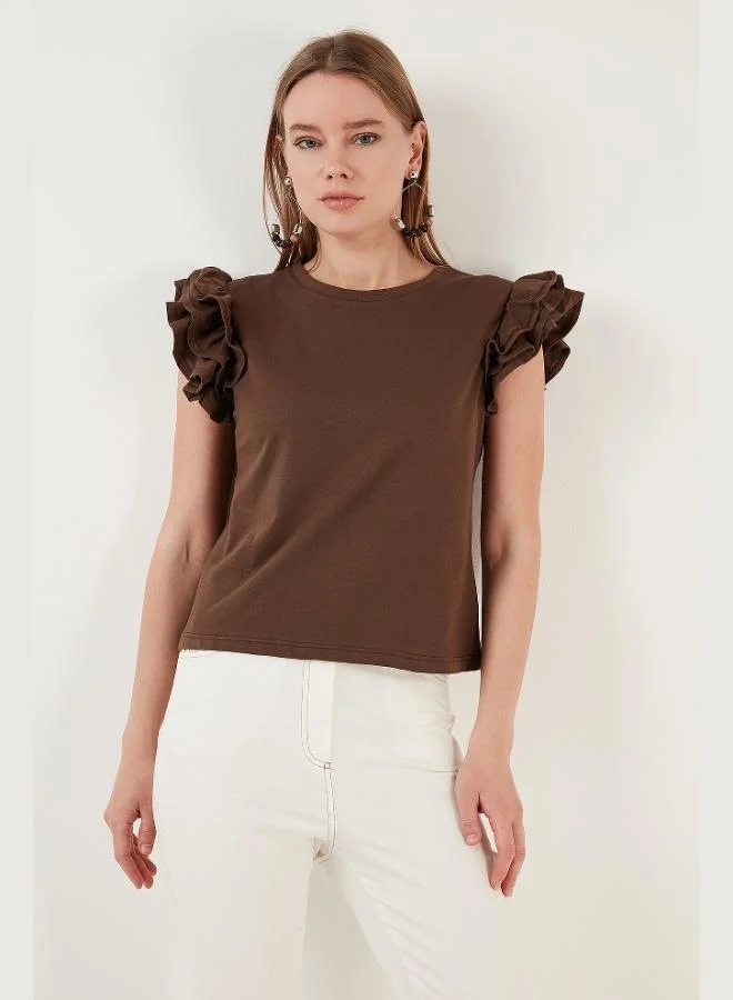 ليلا تيشيرت نسائي قطن ليلا بقصة ضيقة وياقة دائرية وأكمام مكشكشة