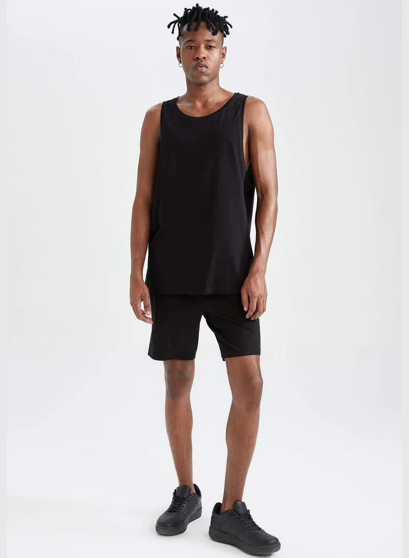 ديفاكتو Slim Fit Strappy Vest