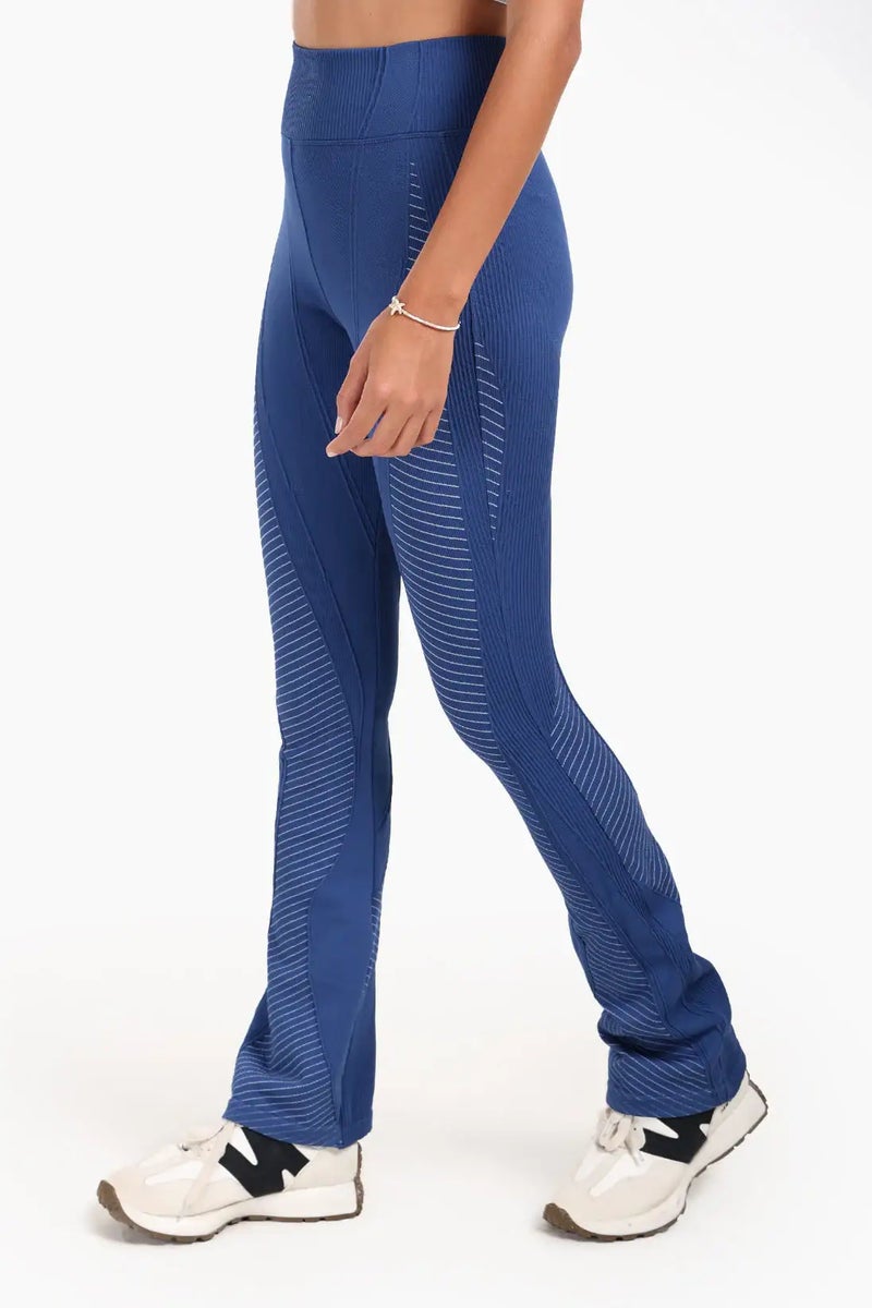 Carina Textured High-Waist Sports Pants - Image 2