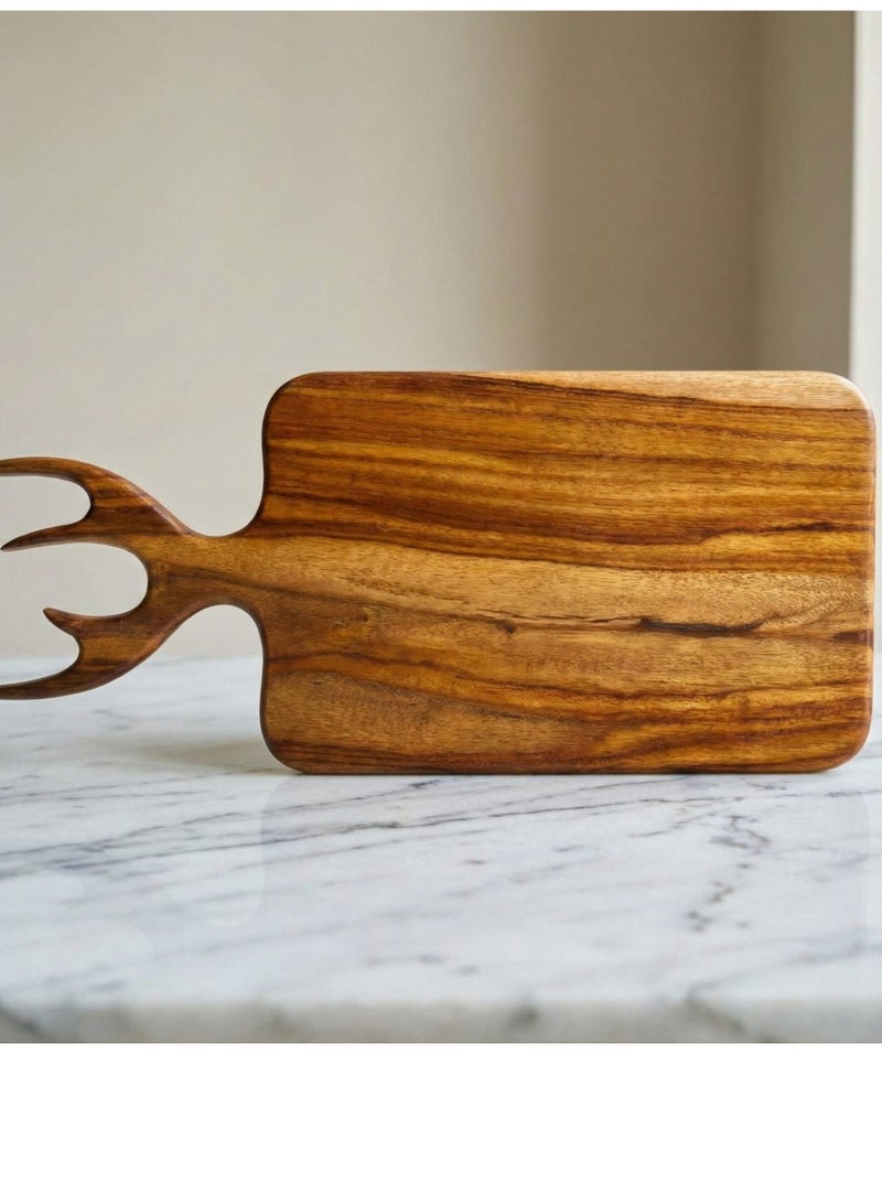 كذا هوم كازا هوم لوح تقديم وتقطيع فاخر من الخشب الطبيعي مع يد بتصميم قرون – تشطيب حبيبي أنيق – للمطبخ والعزومات - Image 1