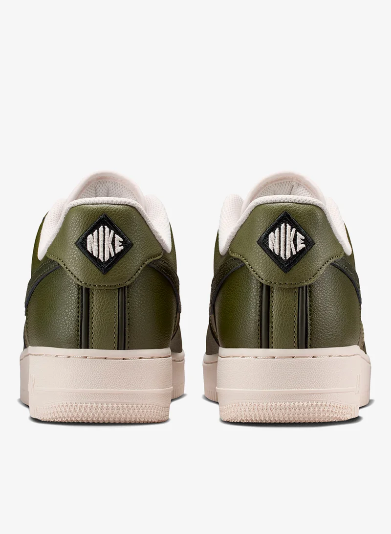 Nike CARGO KHAKI/SEQUOIA-MED OLIVE-PHANTOM Air Force 1 '07 Lv8 Sport for Men | Best Price UAE