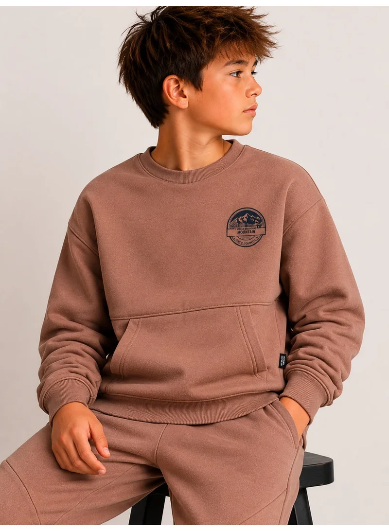 لا مفر الاثنين Boys Sweatshirt & Jogger Set