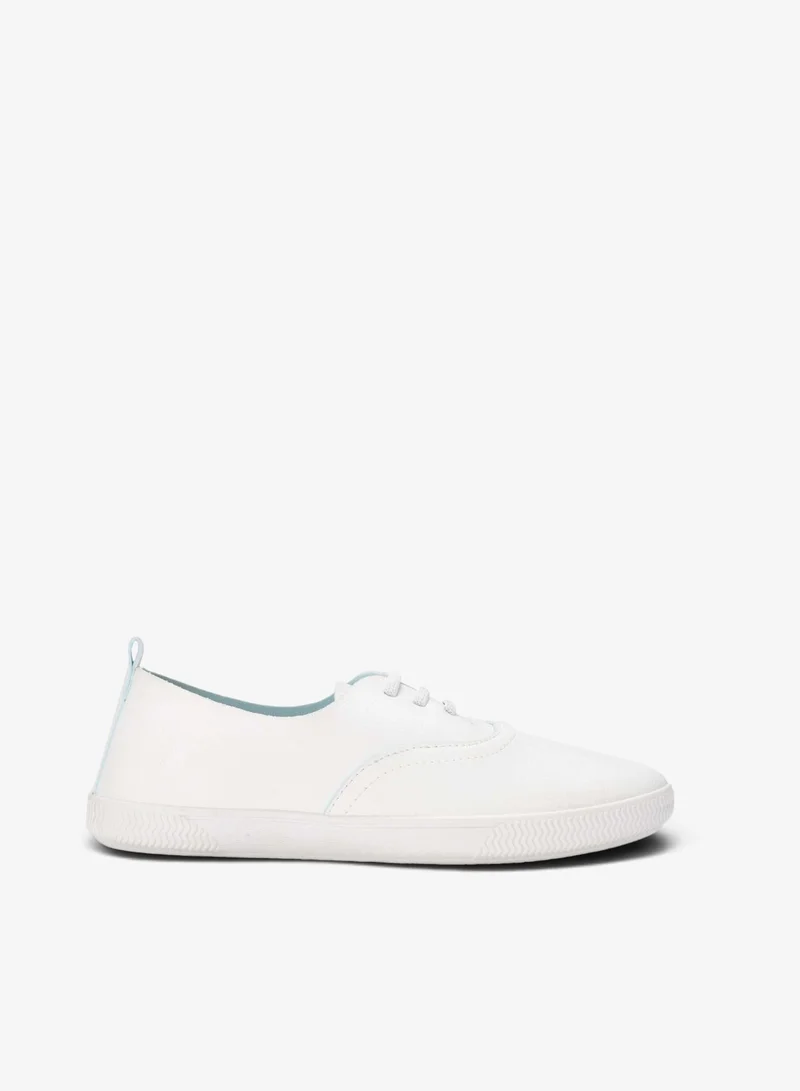 Bata Minimal Lace‑Up Casual Sneakers