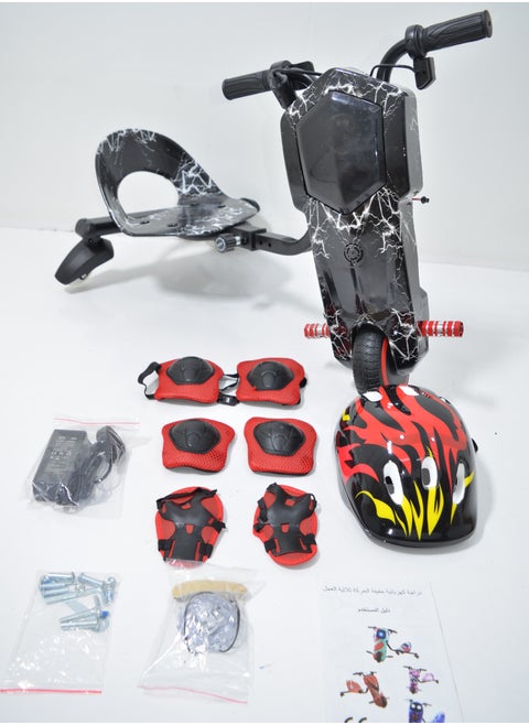 Electric Scooter Drift Small with a Power of 36 Volts with a Helmet Protection for the Knees Elbows and Wrists. It has Two Esper Keys and Wonderful Lighting Under the Seat and From the Front