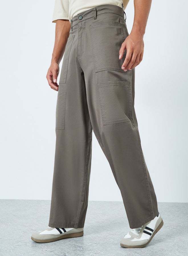 Styli Men Green Baggy Fit Trousers with Cargo Pockets - Image 1