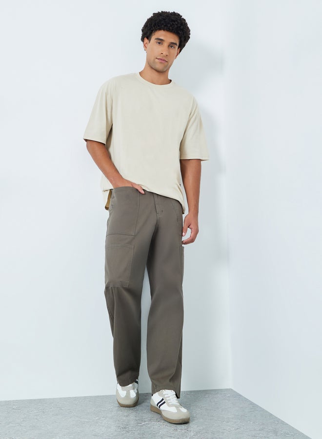 Styli Men Green Baggy Fit Trousers with Cargo Pockets - Image 2