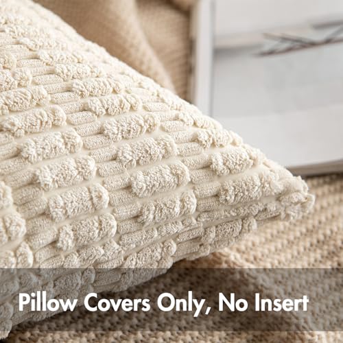 MIULEE مجموعة MIULEE من 2 غطاء وسادة مزخرف من قماش الكوردuroy 18x18 بوصة ناعم بتصميم بوهيمي مخطط حديث للديكور المنزلي للكنبة وغرفة المعيشة والسرير باللون الكريمي الأبيض - Image 4