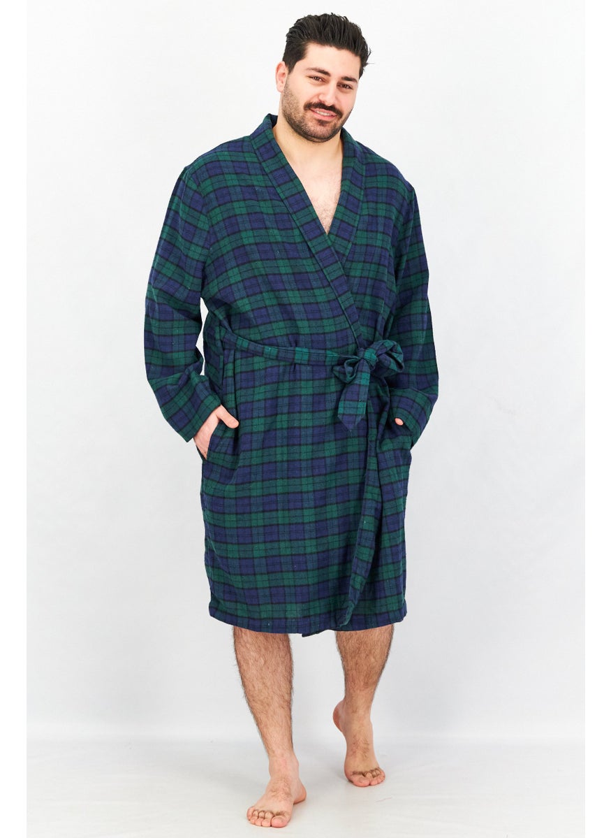 Men Plaid Plush Flannel Robe, Navy - pzsku/ZA5BF0A2E0586A97C873BZ/45/_/1732870352/648a2fc3-5750-4824-a1a6-dc99ce0c787f