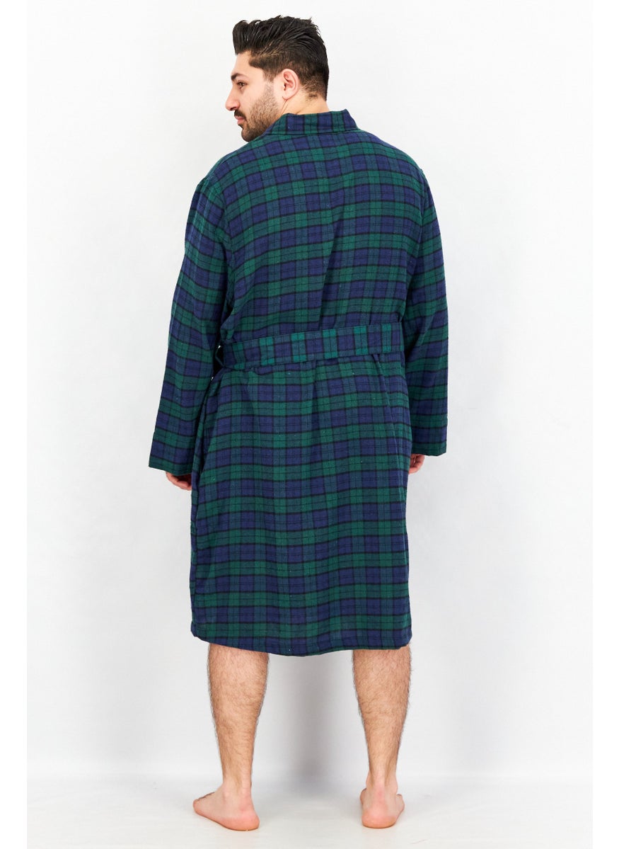 Men Plaid Plush Flannel Robe, Navy - pzsku/ZA5BF0A2E0586A97C873BZ/45/_/1732870359/6212f383-949e-4ca2-ae89-a6cdc78ee3a4