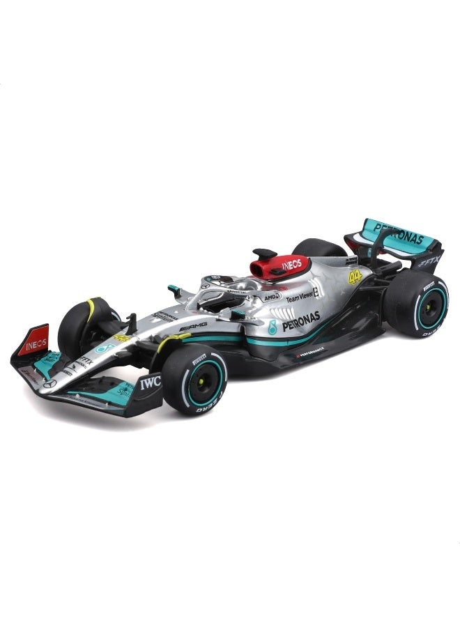 Bburago 1:43 Formula 7-Pk. (without helmet, with plastic demo stand) - Mercedes (DELUXE VERSION) - Image 4