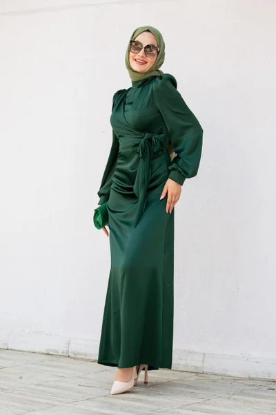 تستور شارشم Hijab Bazaar Nesy Double Breasted Robe Satin Evening Dress-Emerald