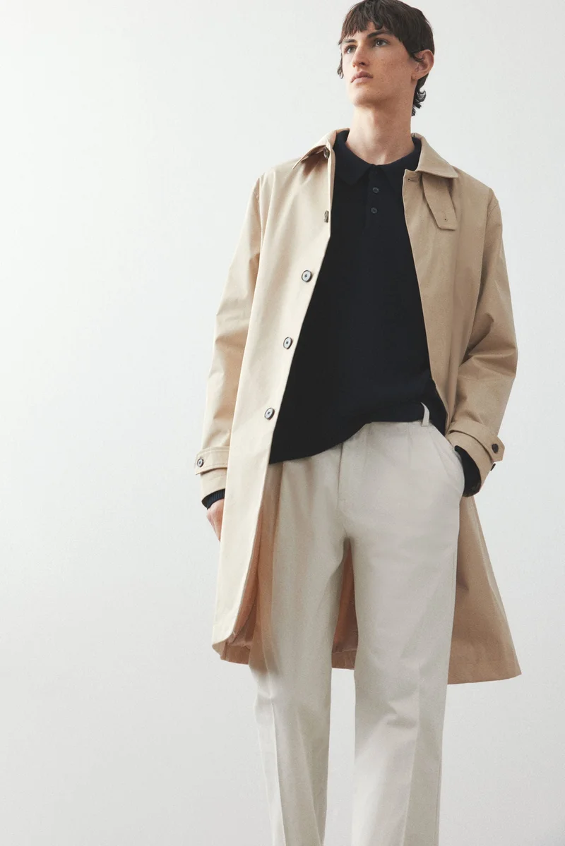 اتش اند ام بنطلون تشينو بقصّة عادية وكسرات على الساقين