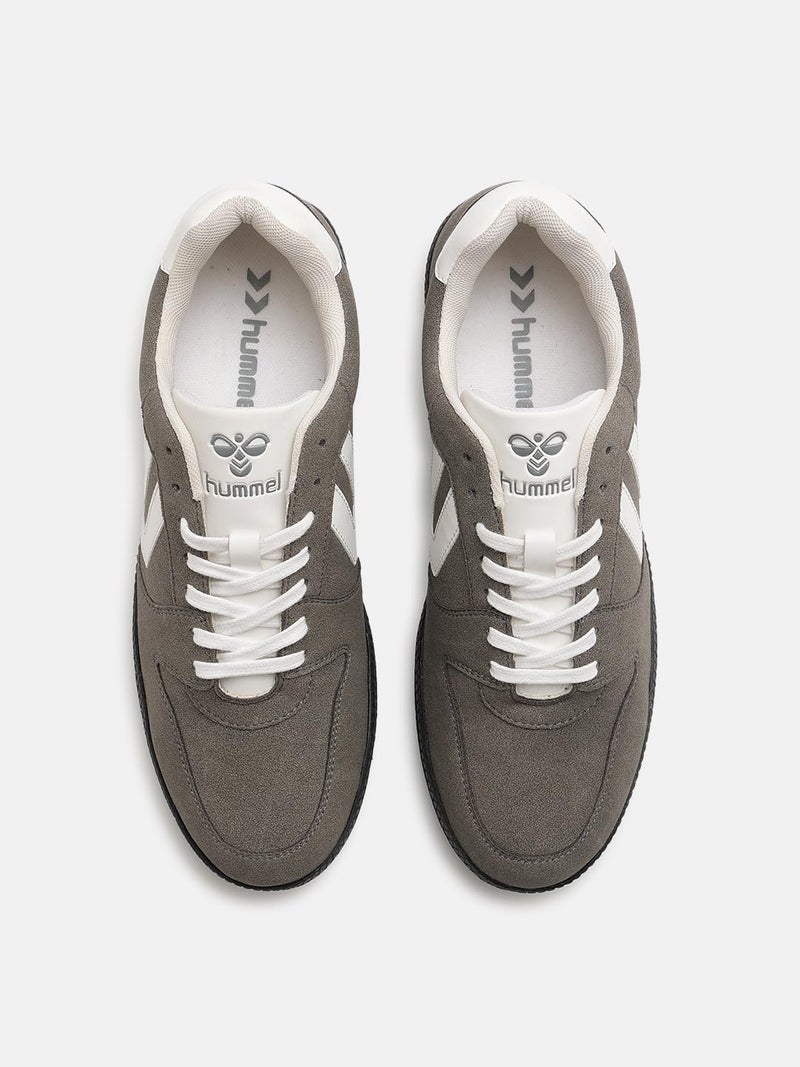 hummel Classic Verve Casual Lace-up Sneaker for Men Enhanced Comfort with Cushioned Insole and Slip-Resistant - UK 8 Grey/White - Image 2