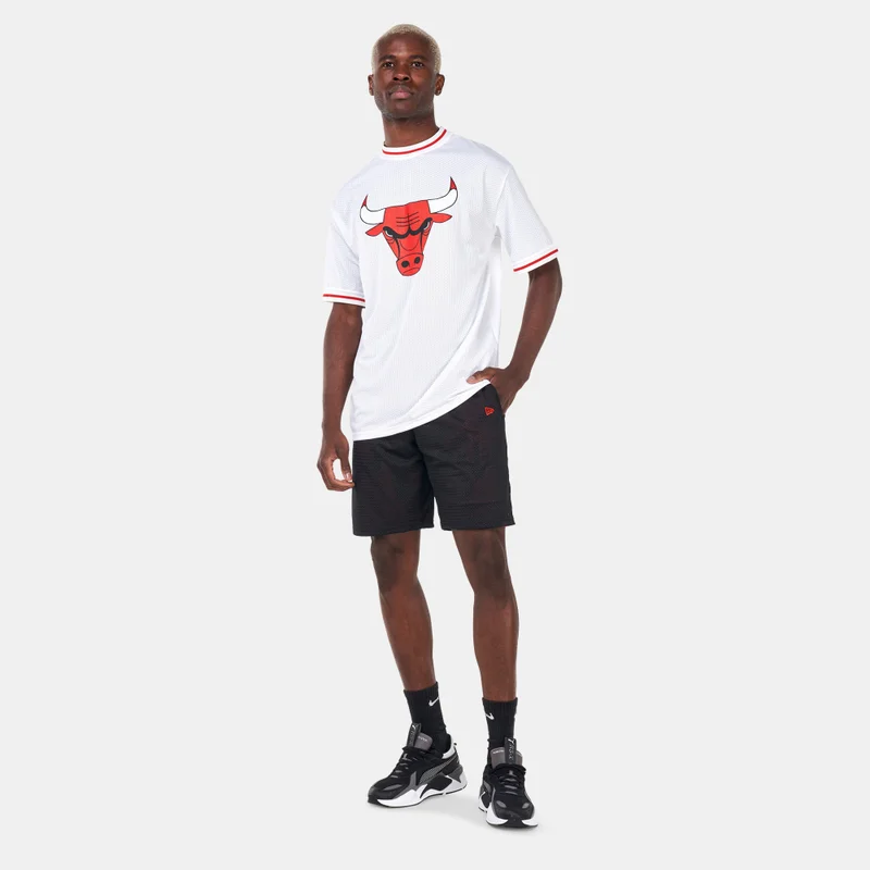 NEW ERA Men's Chicago Bulls NBA Logo Oversized T-Shirt