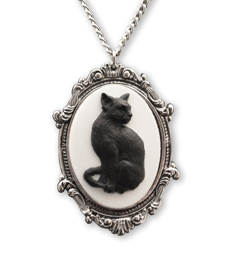Real Metal Black Cat Cameo in Antique Silver Finish Pewter Frame Pendant Necklace - Image 1