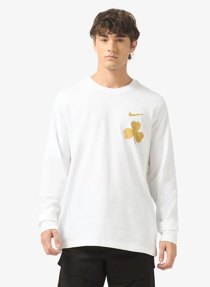 Nike Nba Chicago Bulls Courtside Logo Long Sleeve T-Shirt