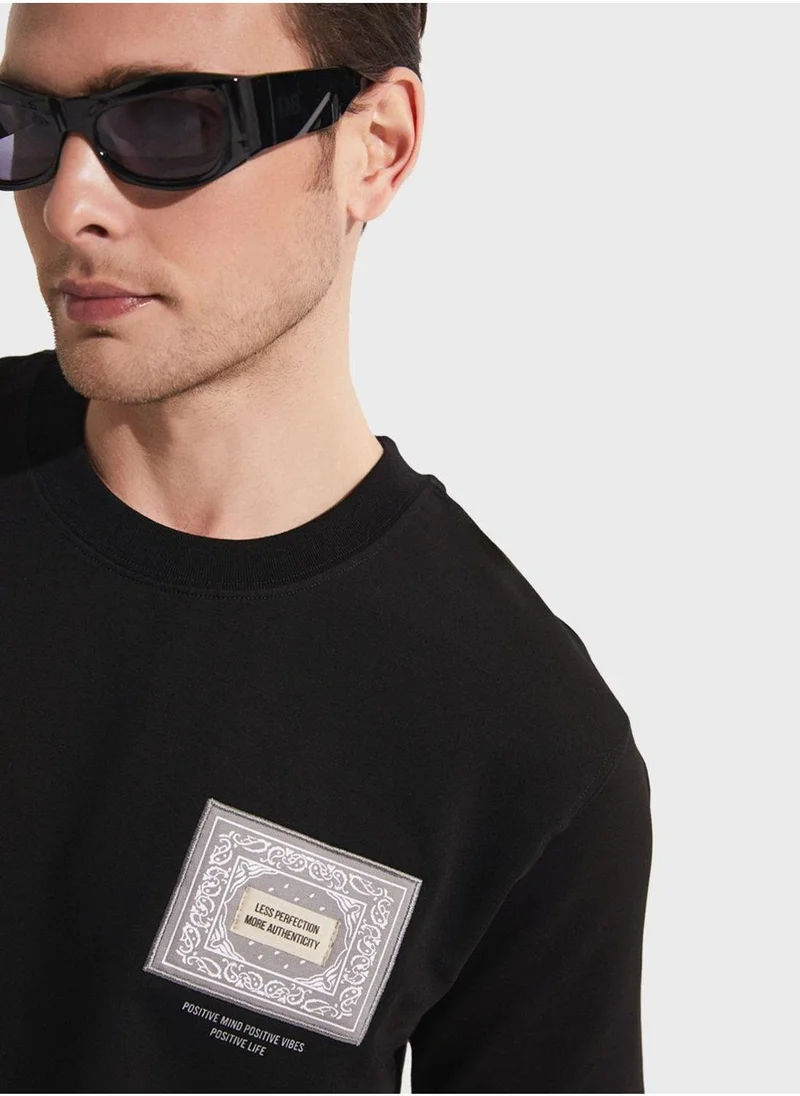 JUNE Printed Crew Neck T-Shirt