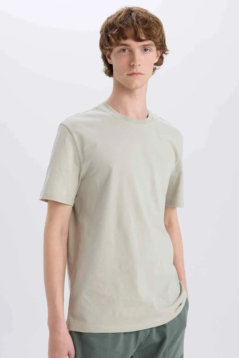 DeFacto New Regular Fit Crew Neck Basic T-Shirt